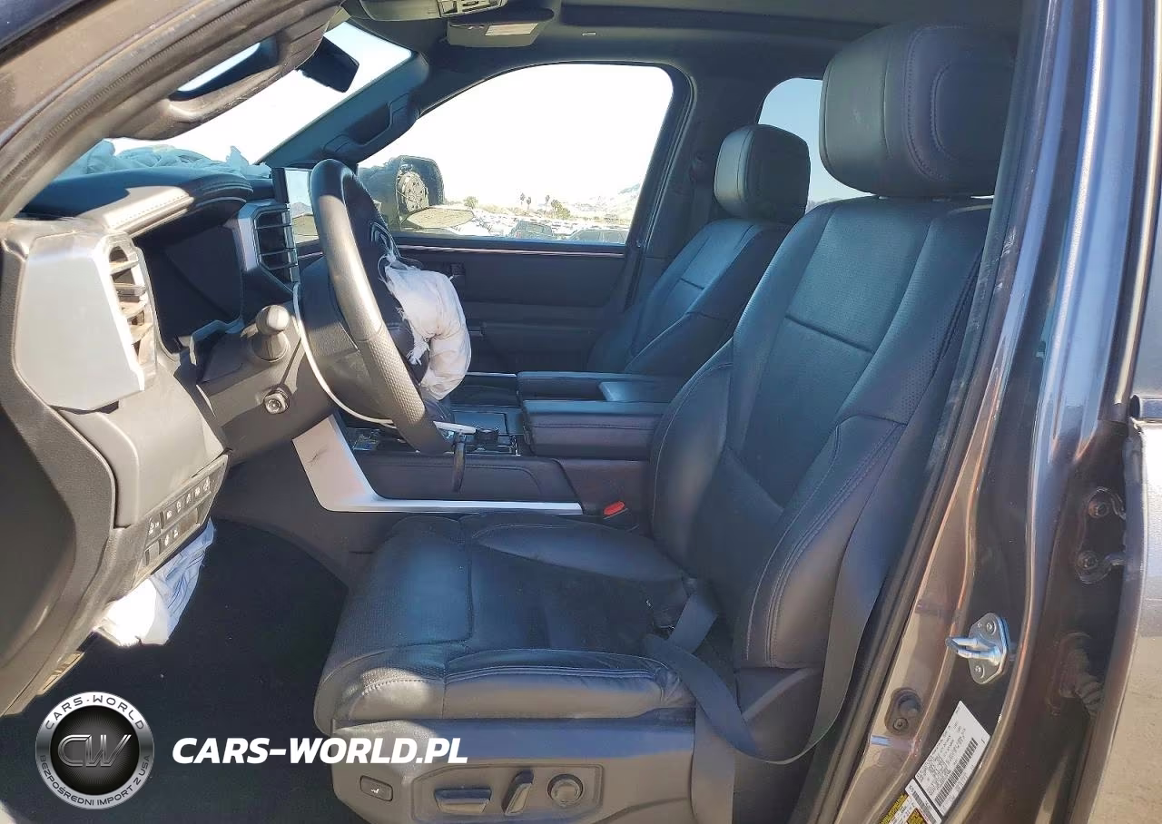 2025 Toyota Tundra Platinum VIN:5TFWA5DB2SX247000 - 7