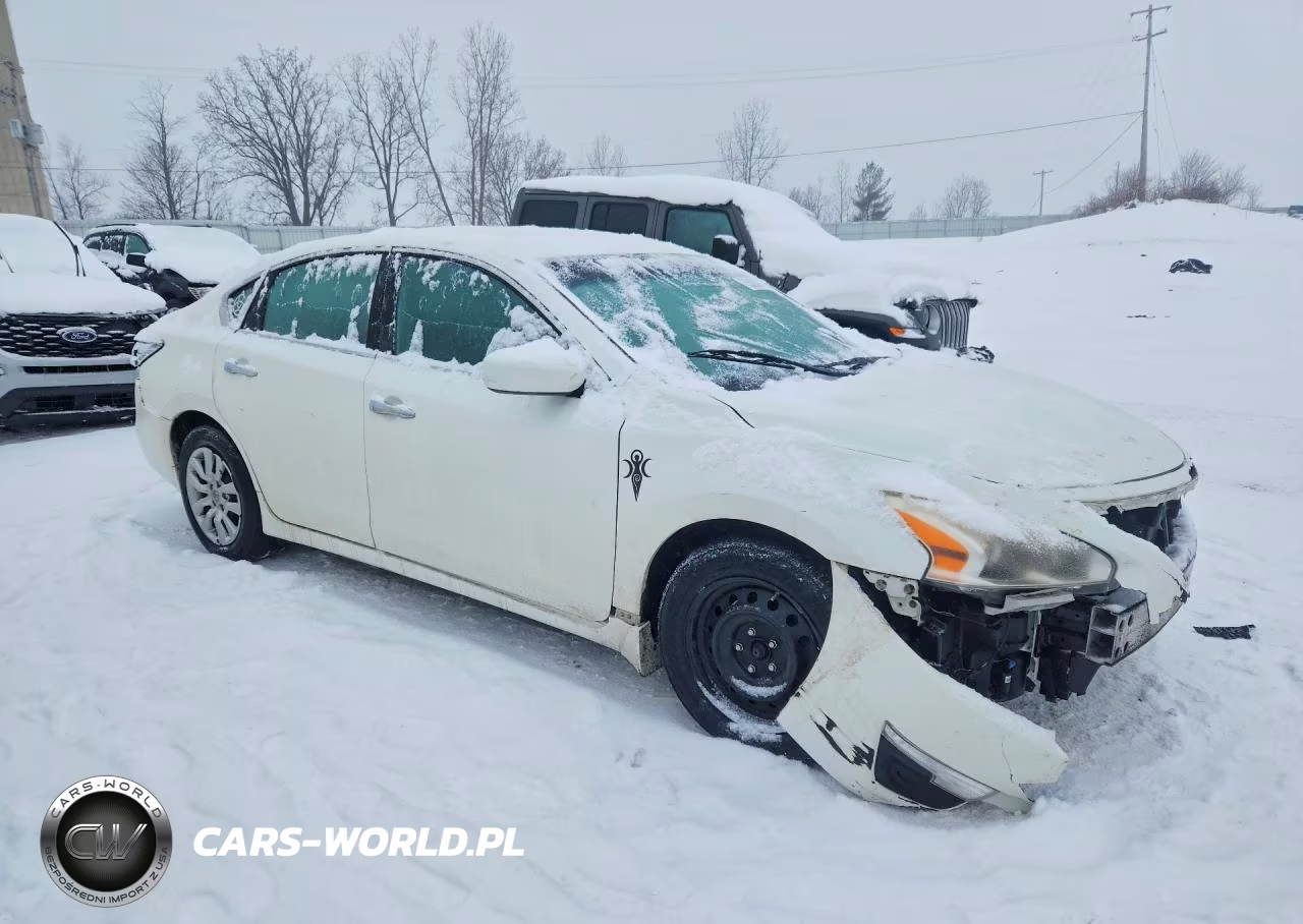 2015 Nissan Altima 2.5 VIN:1N4AL3APXFC496348 - 4
