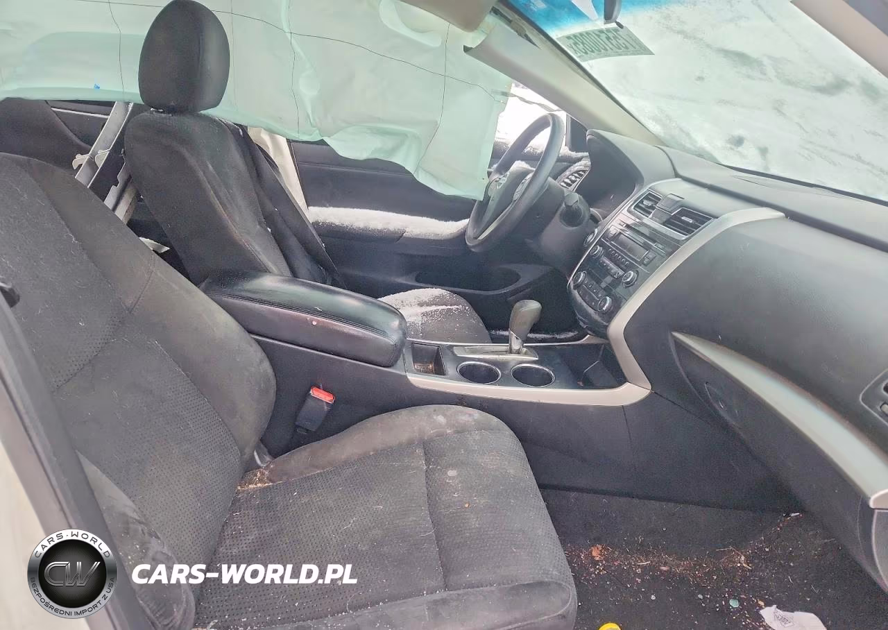 2015 Nissan Altima 2.5 VIN:1N4AL3APXFC496348 - 7
