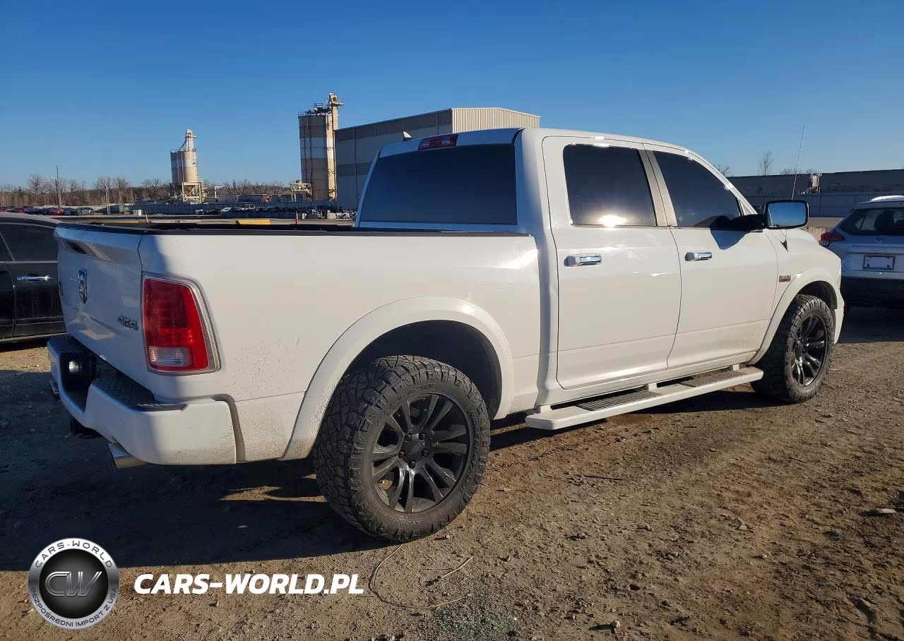 2014 Ram 1500 Longhorn VIN:1C6RR7PT6ES126484 - 3