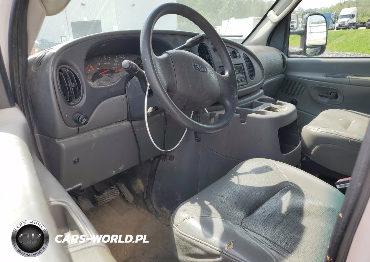 2005 Ford Econoline E350 Super Duty Cutaway Van VIN:1FDWE35PX5HA04564 - 8