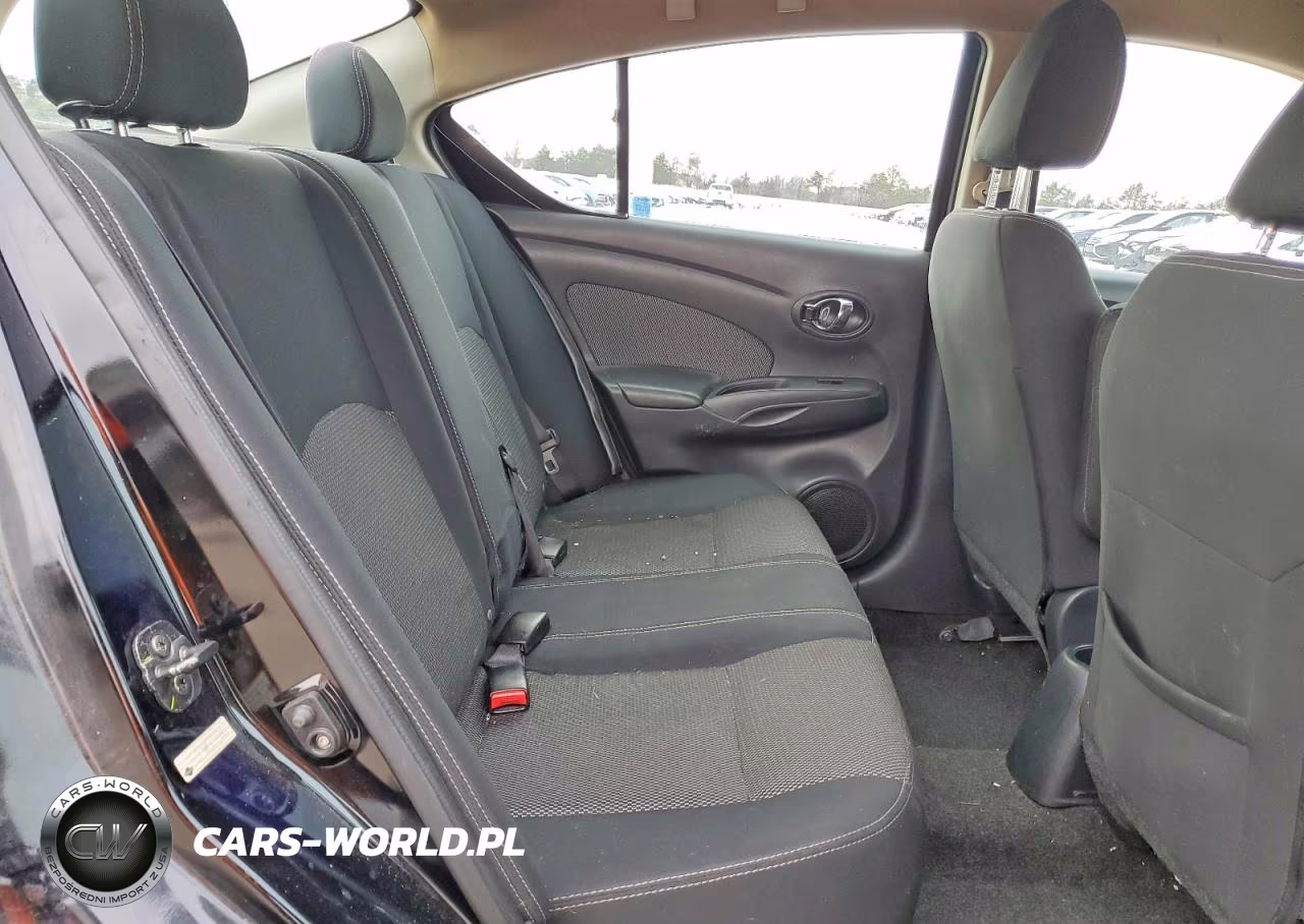 2016 Nissan Versa S VIN:3N1CN7AP5GL904820 - 10