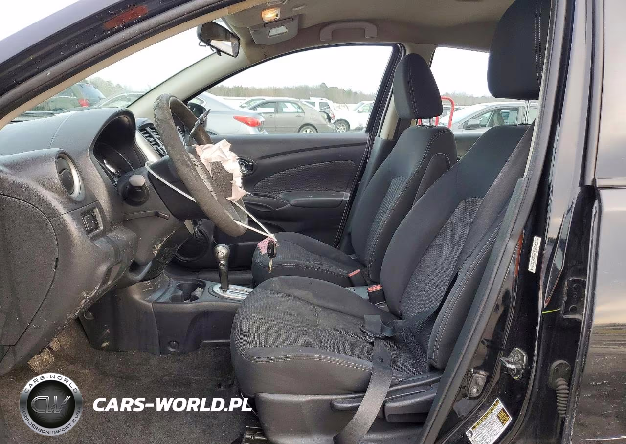 2016 Nissan Versa S VIN:3N1CN7AP5GL904820 - 7