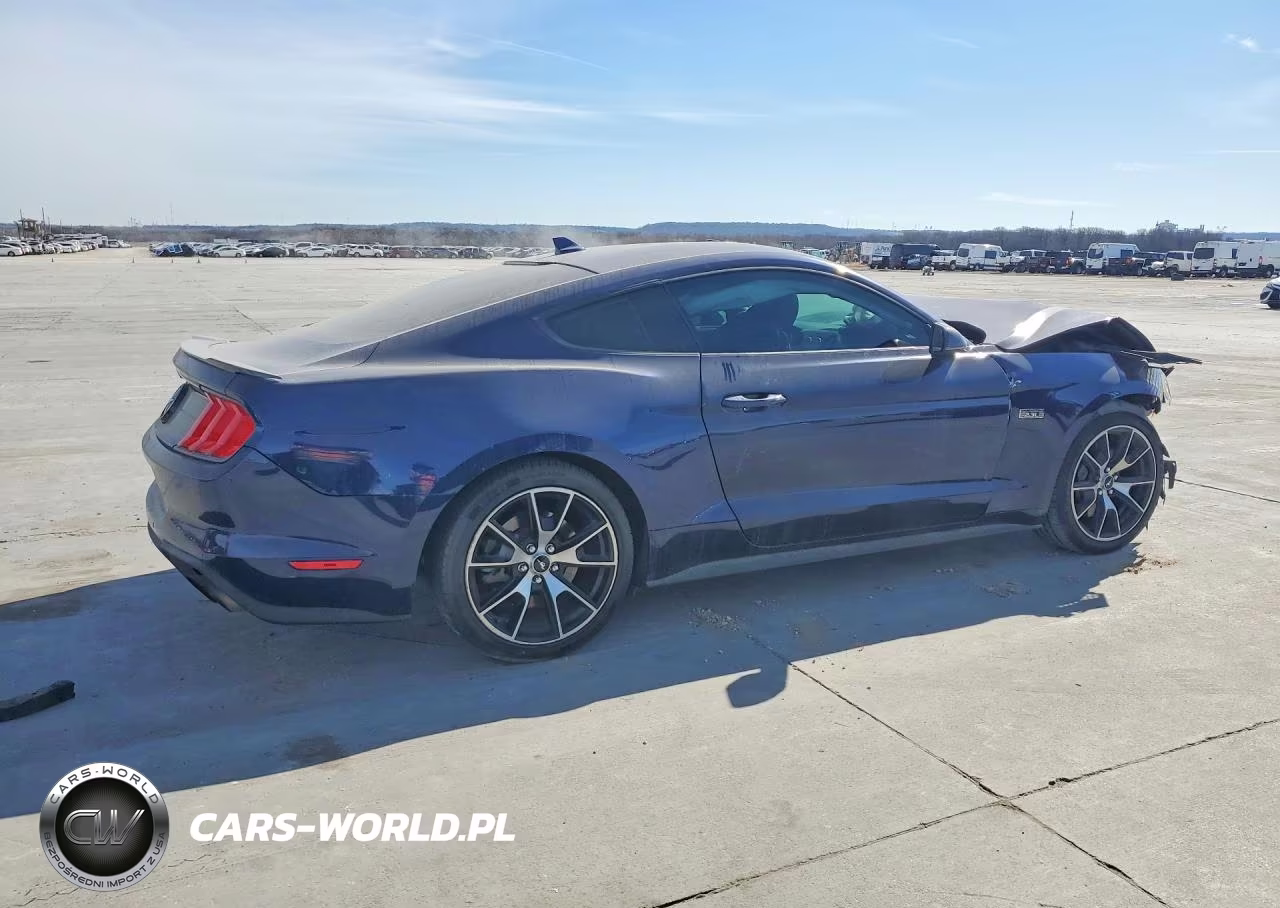 2020 Ford Mustang VIN:1FA6P8TD6L5158343 - 3