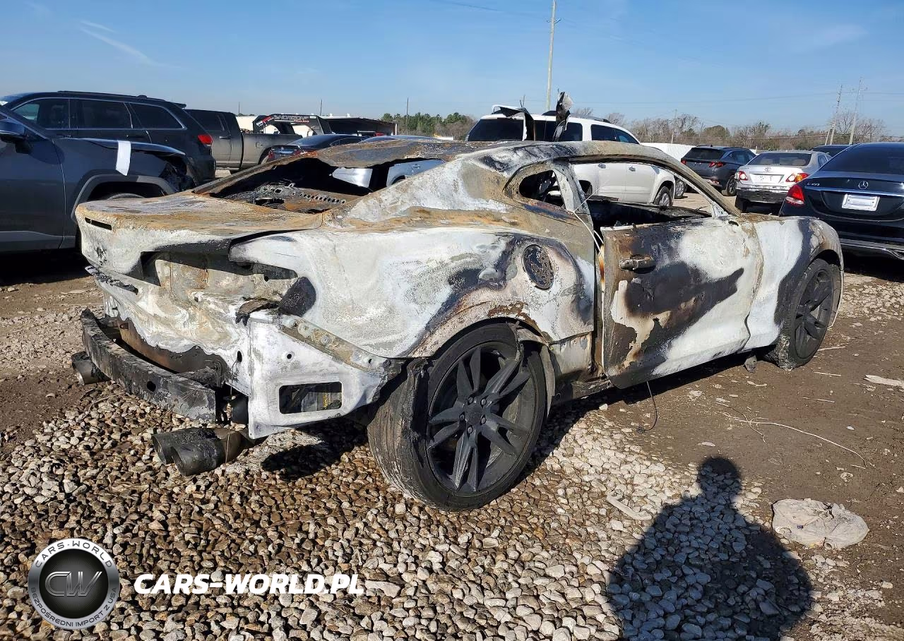 2019 Chevrolet Camaro Lt VIN:1G1FD1RSXK0111871 - 3