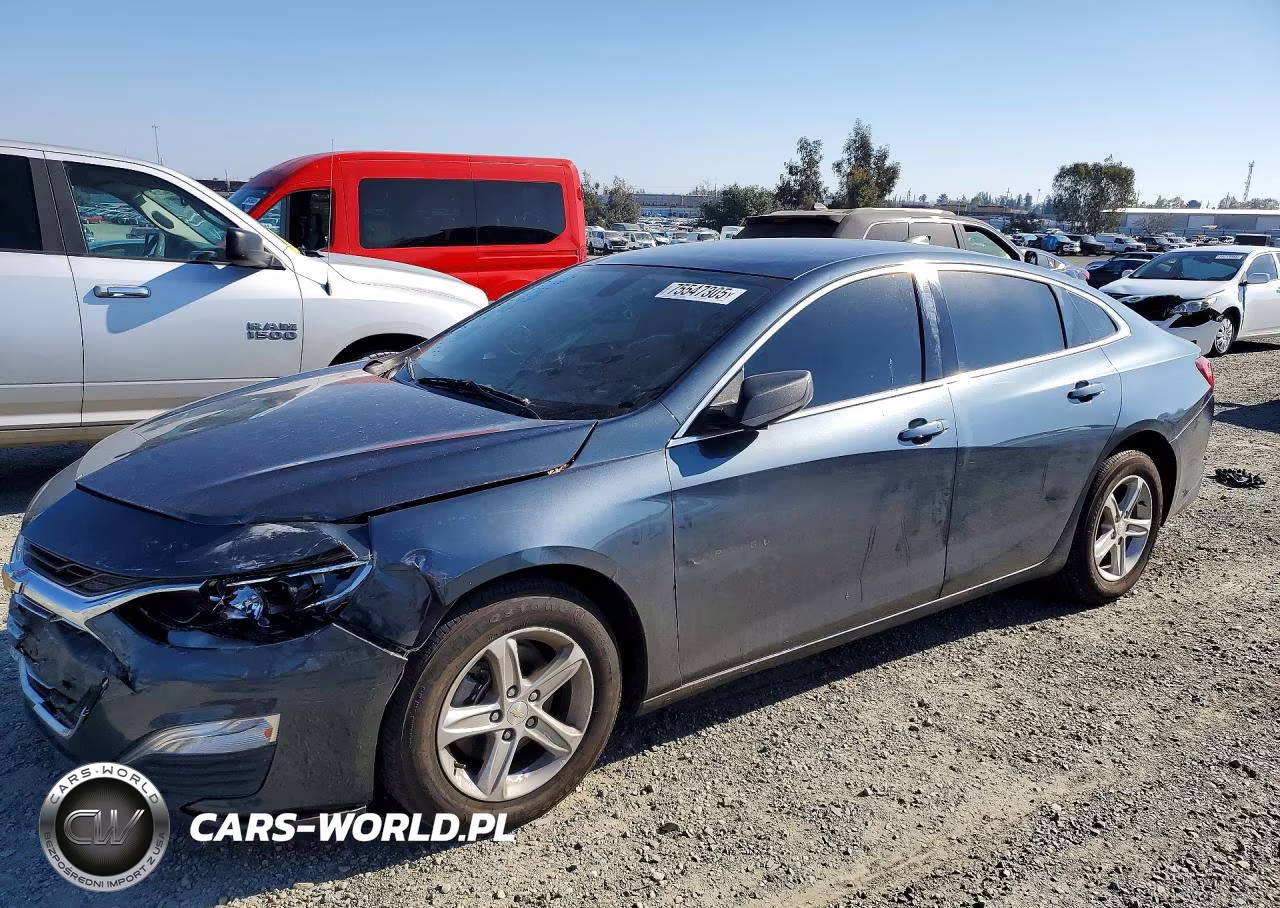 2020 Chevrolet Malibu Ls – zdjęcie 1 z 12