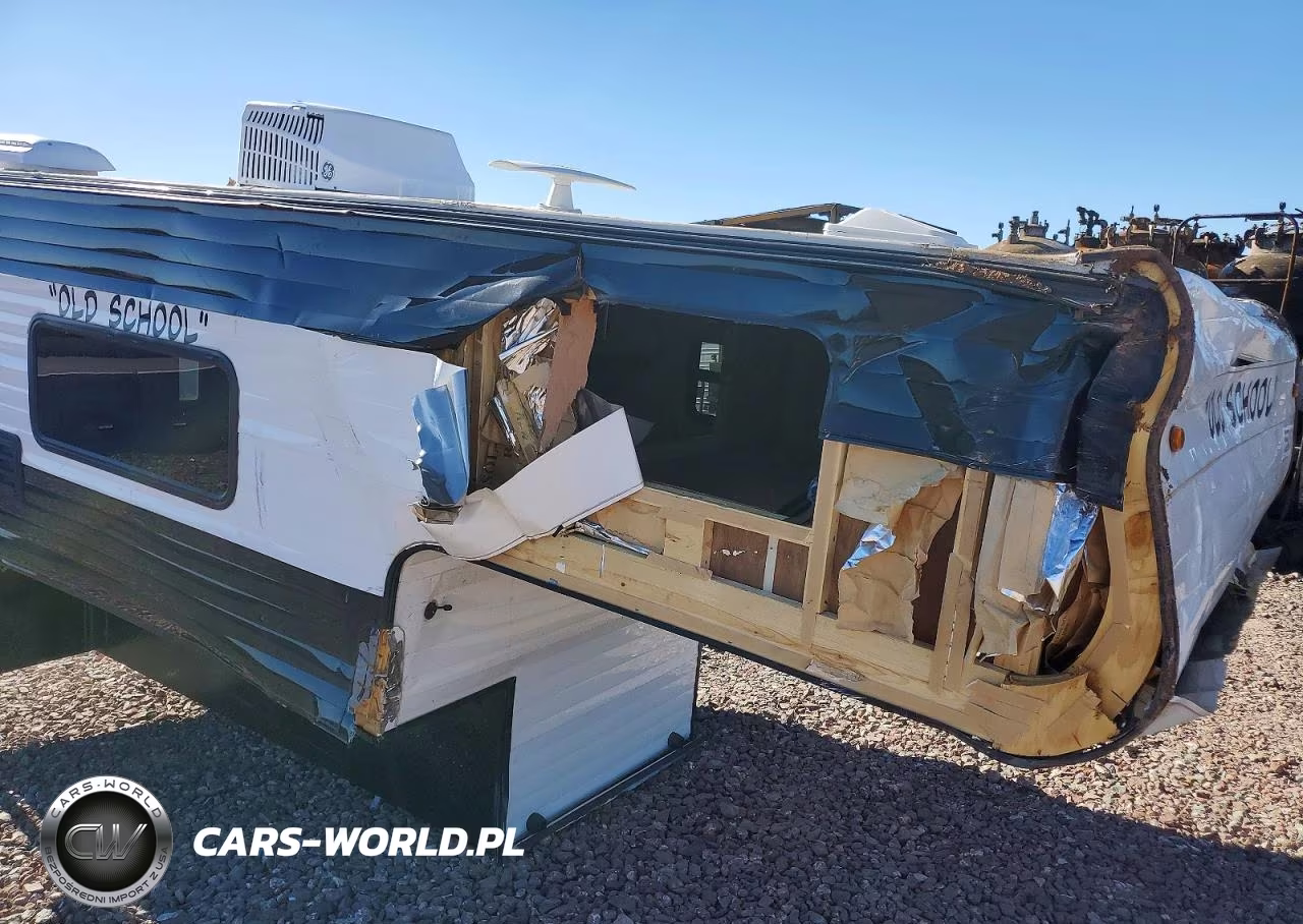 2023 Camper VIN:OST865TG00026 - 9