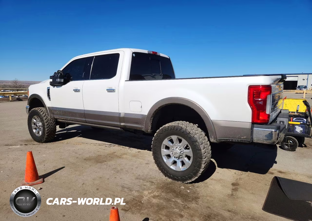 2018 Ford F250 Super Duty VIN:1FT7W2BT9JEB25910 - 2