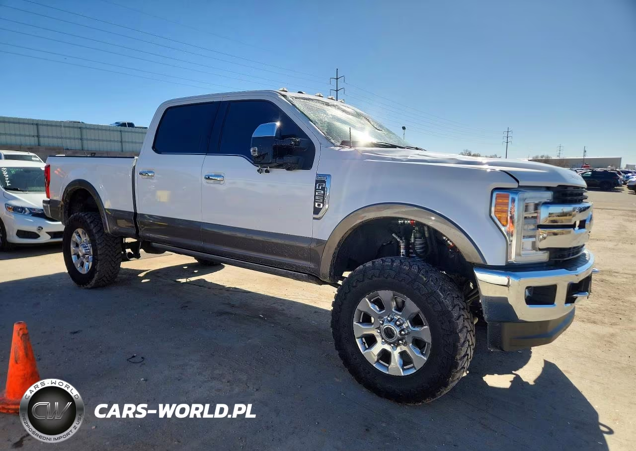 2018 Ford F250 Super Duty VIN:1FT7W2BT9JEB25910 - 4