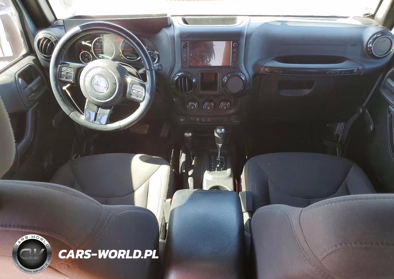 2015 Jeep Wrangler Unlimited Sport VIN:1C4BJWDG0FL540830 - 8