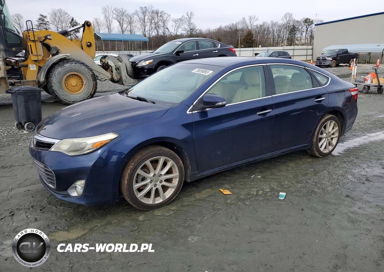 2013 Toyota Avalon Base