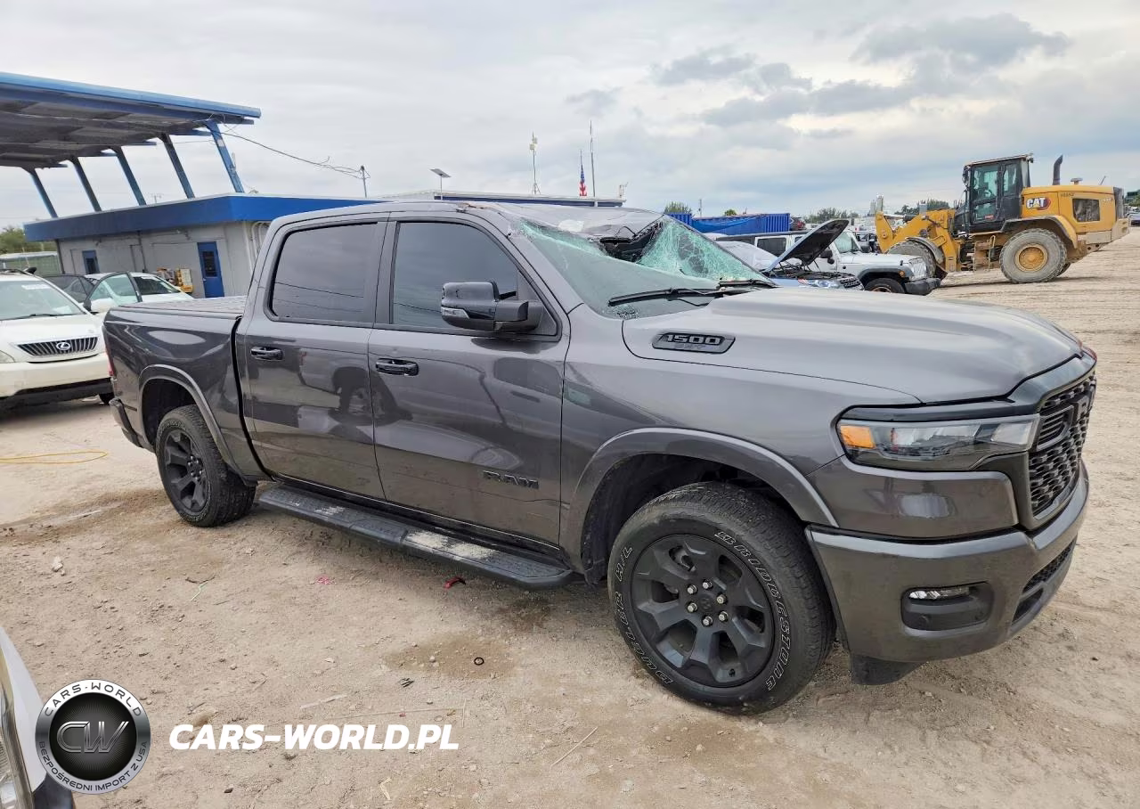 2025 Ram 1500 Big Horn-Lone Star VIN:1C6SRFFP6SN702777 - 4