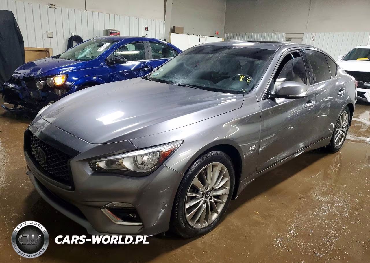 2018 Infiniti Q50 3.0T Luxe