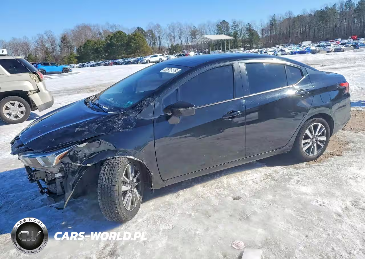 2021 Nissan Versa Sv