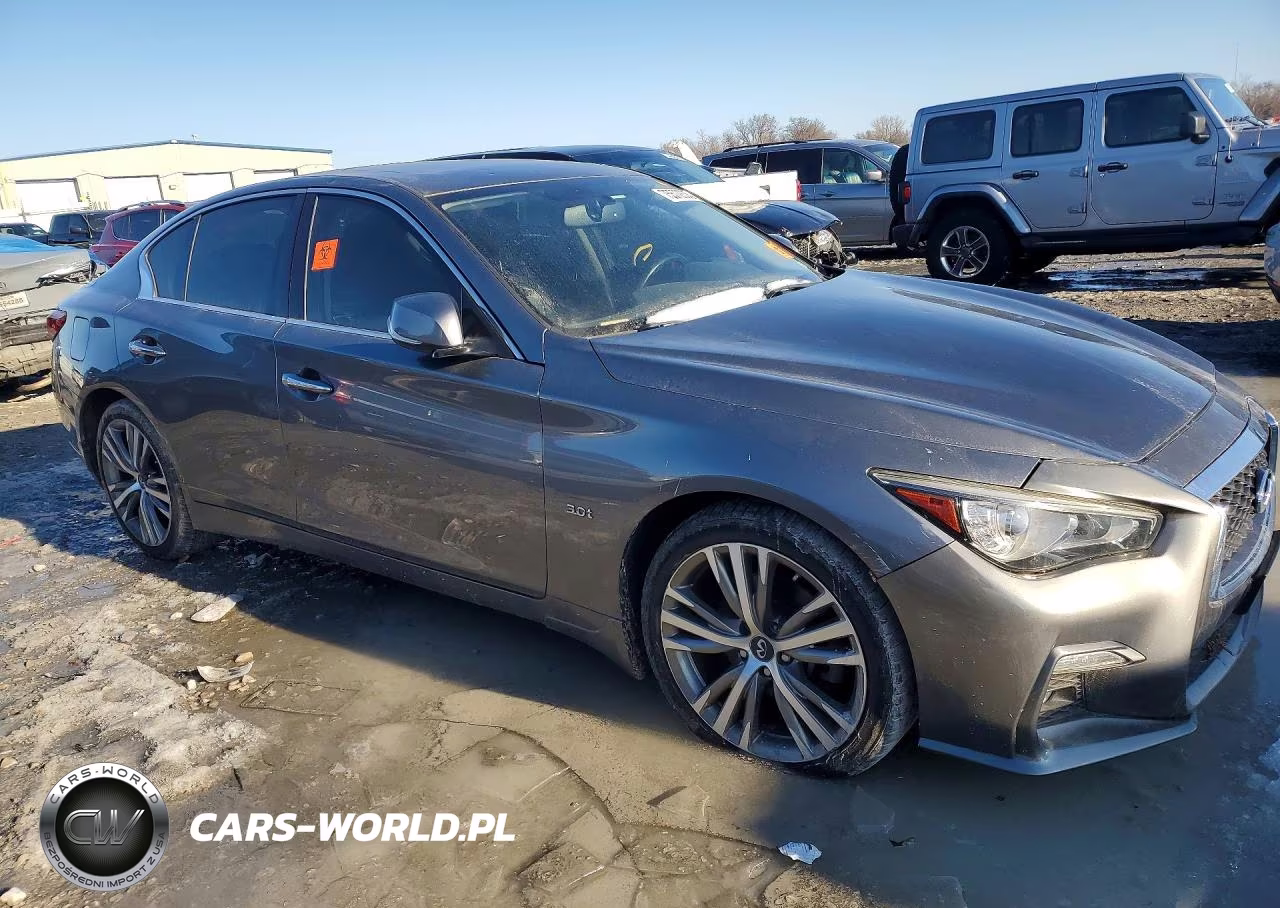2018 Infiniti Q50 Luxe VIN:JN1EV7AR9JM433682 - 4