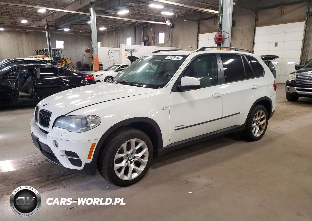2012 BMW X5 xDrive35I VIN:5UXZV4C5XCL754080 - 1