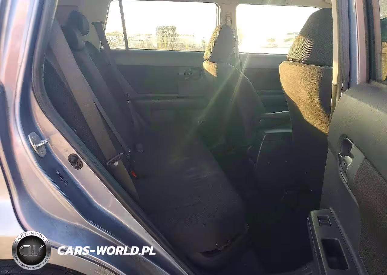 2009 Toyota Scion Xb VIN:JTLKE50E391073510 - 11