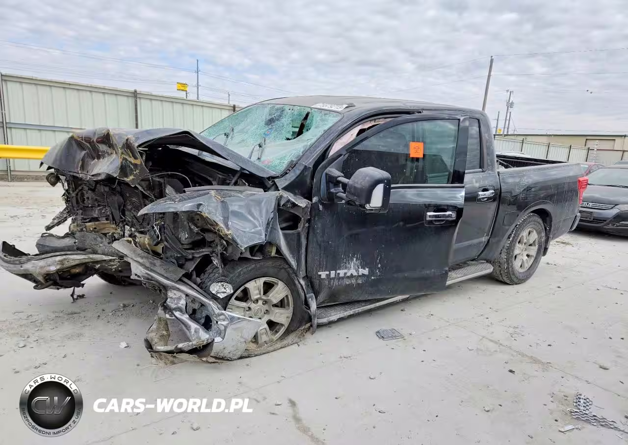 2017 Nissan Titan Sv