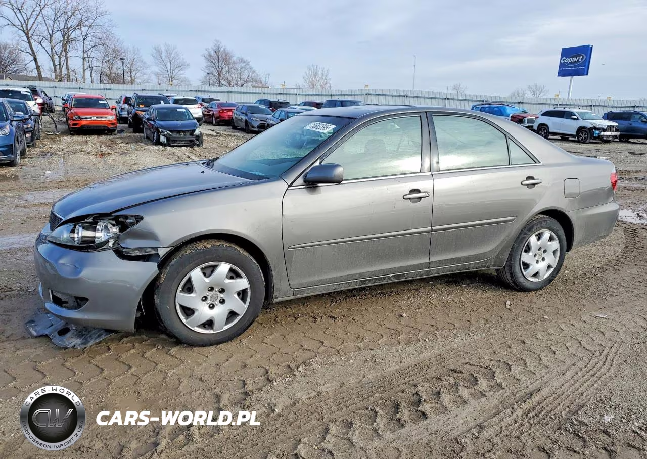 2005 Toyota Camry Le