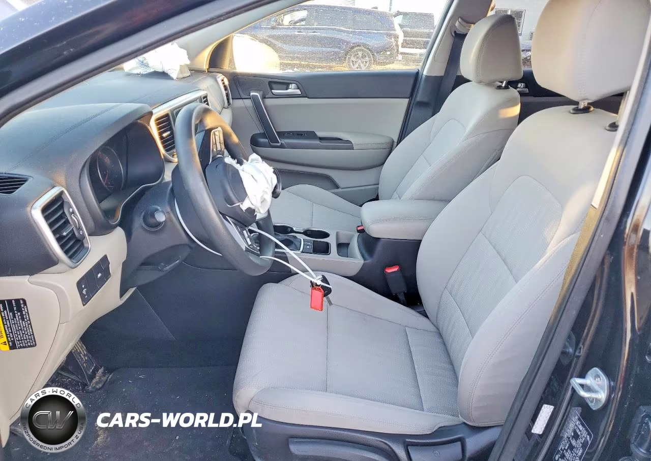 2020 Kia Sportage Lx VIN:KNDPM3AC5L7785057 - 7