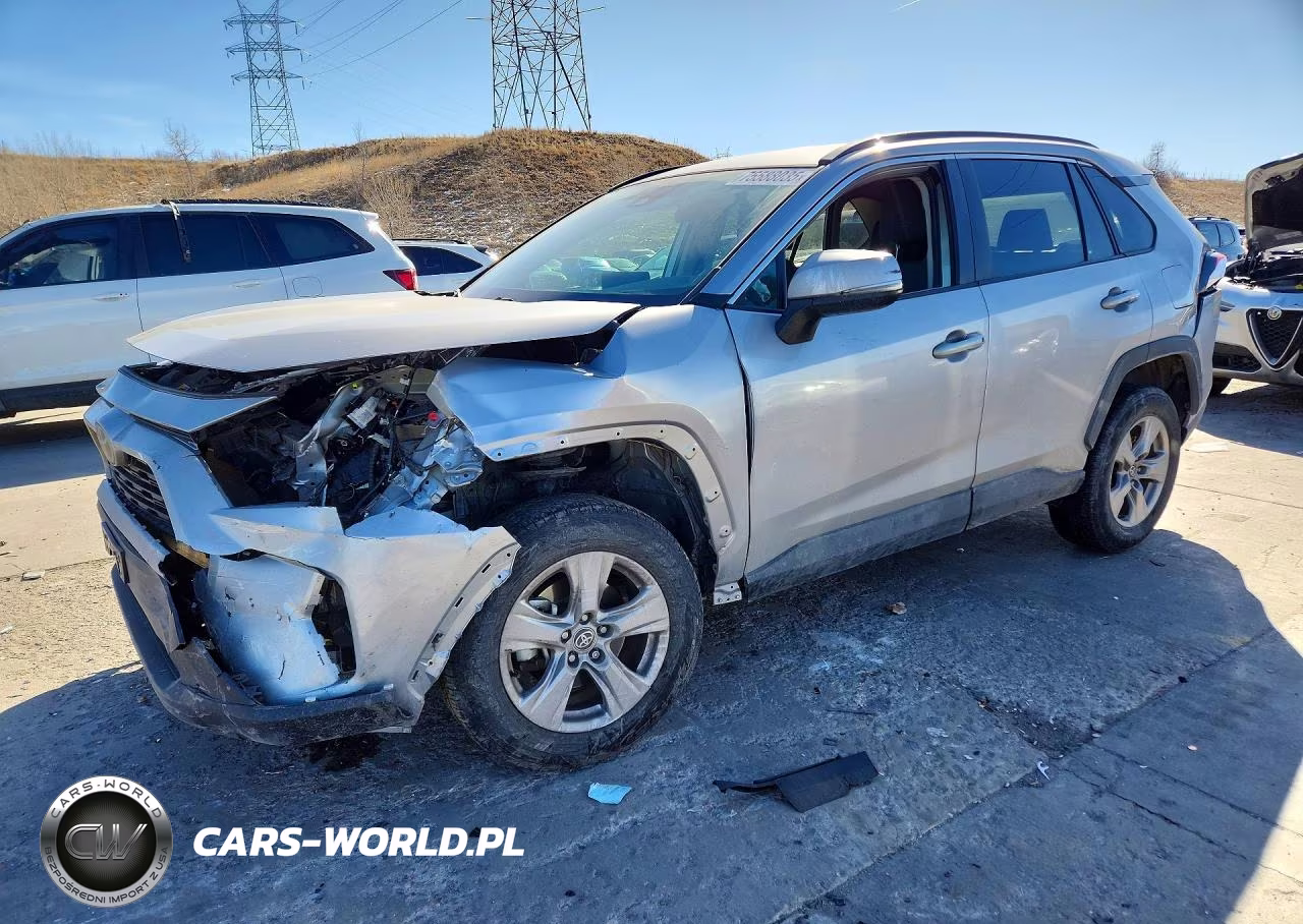 2022 Toyota Rav4 Xle – zdjęcie 1 z 13