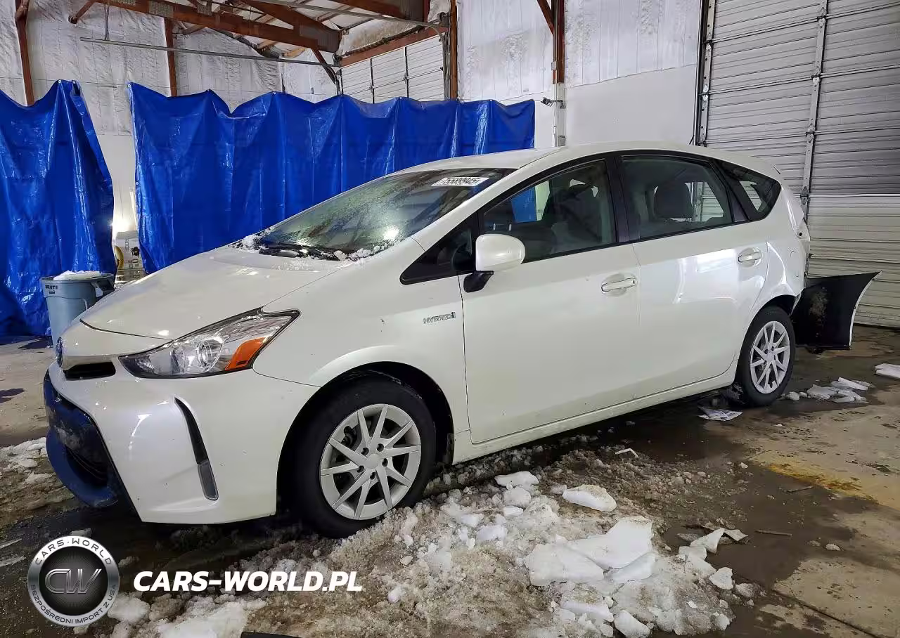 2015 Toyota Prius V