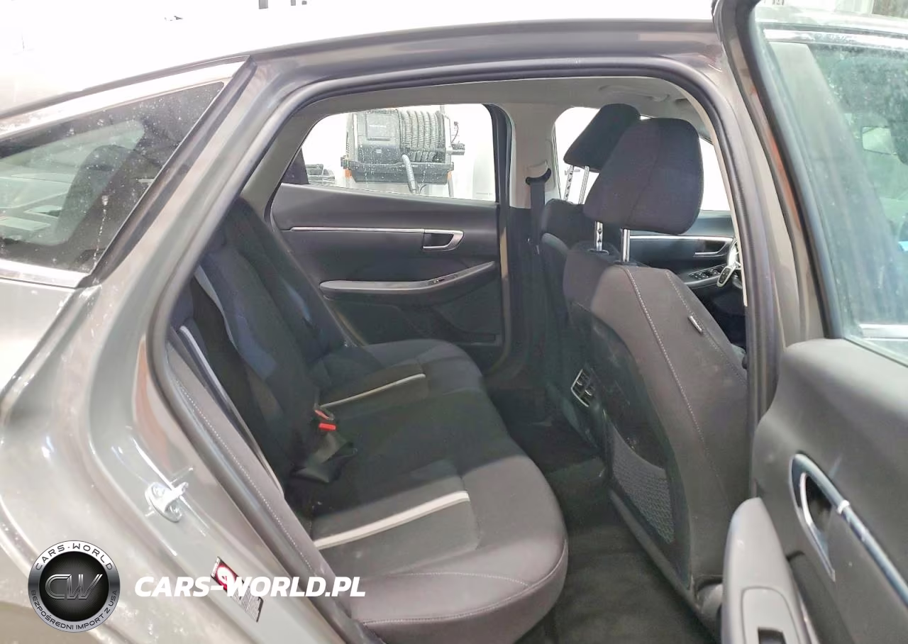 2022 Hyundai Sonata Hybrid VIN:KMHL34JJ8NA038110 - 10