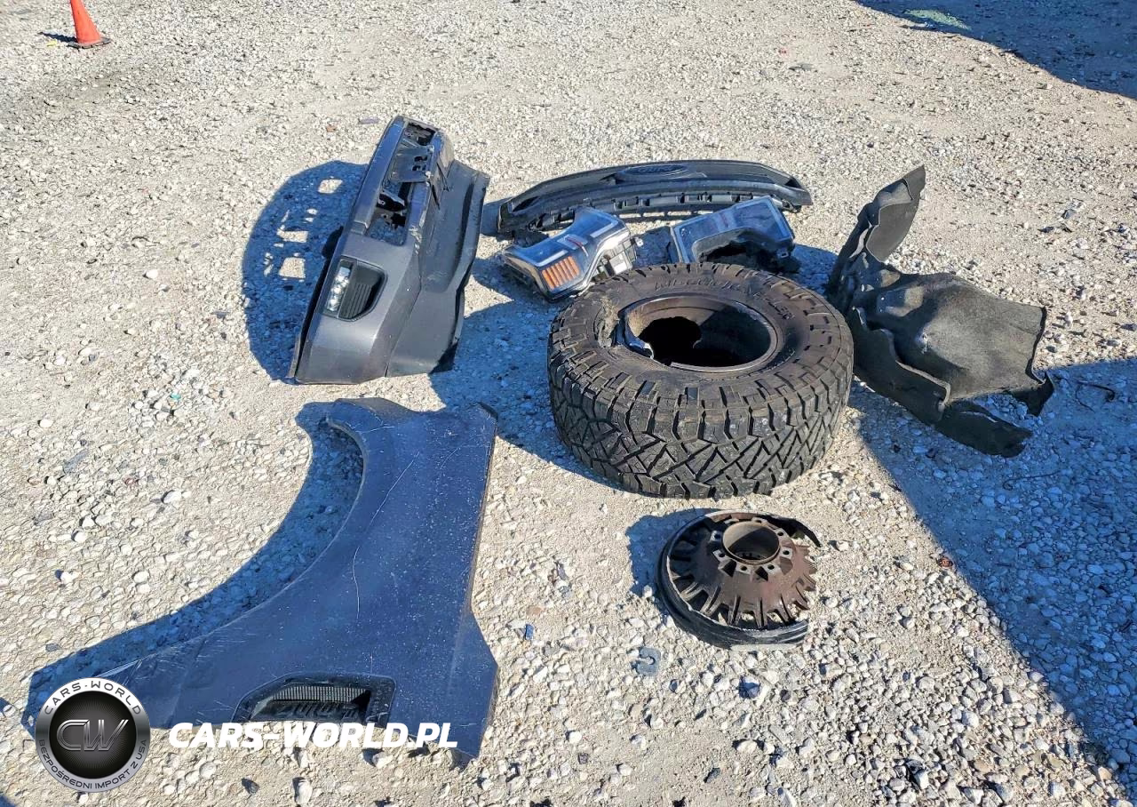 2022 Ford F350 Super Duty VIN:1FT8W3BT1NEC46043 - 12