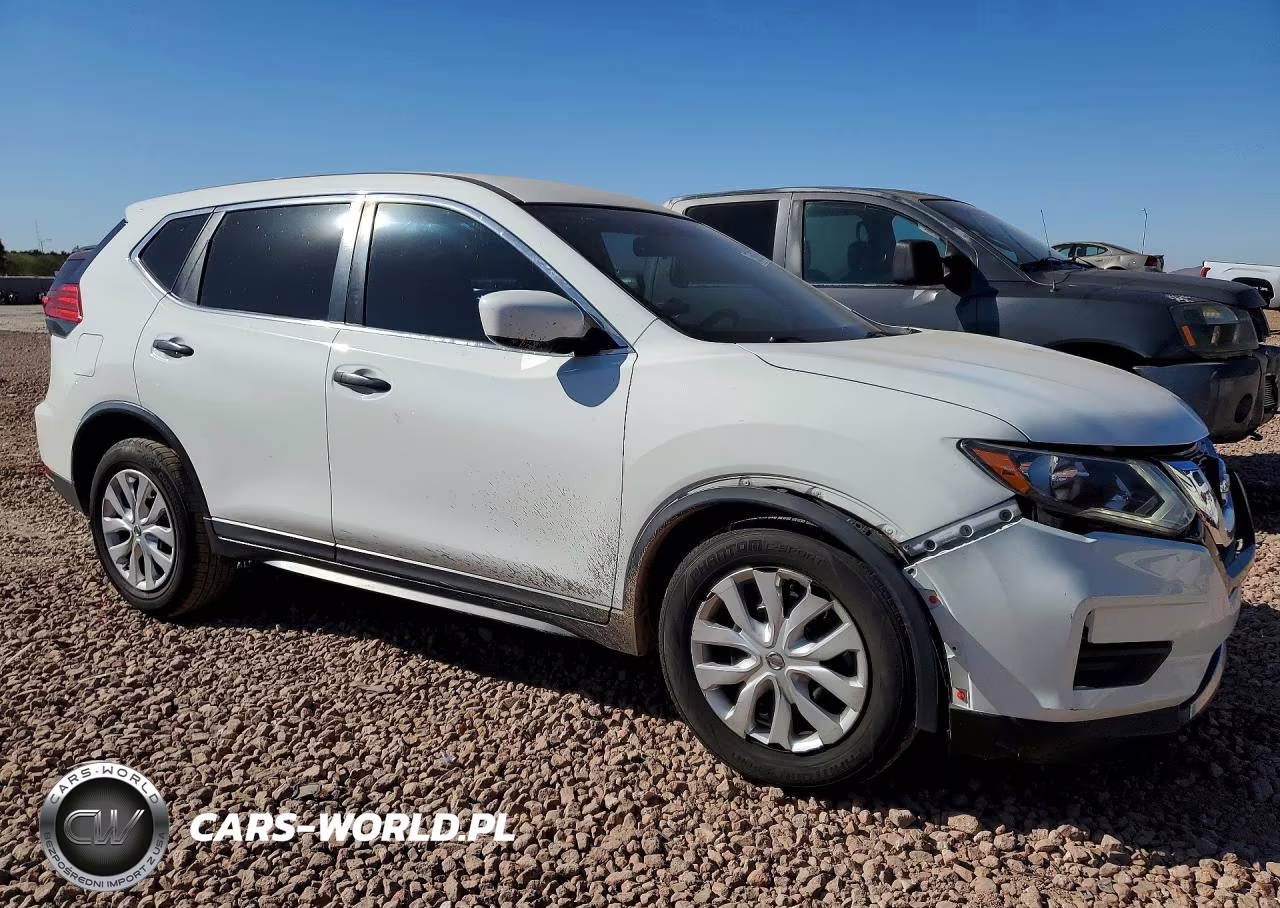2017 Nissan Rogue S VIN:KNMAT2MT5HP550325 - 4