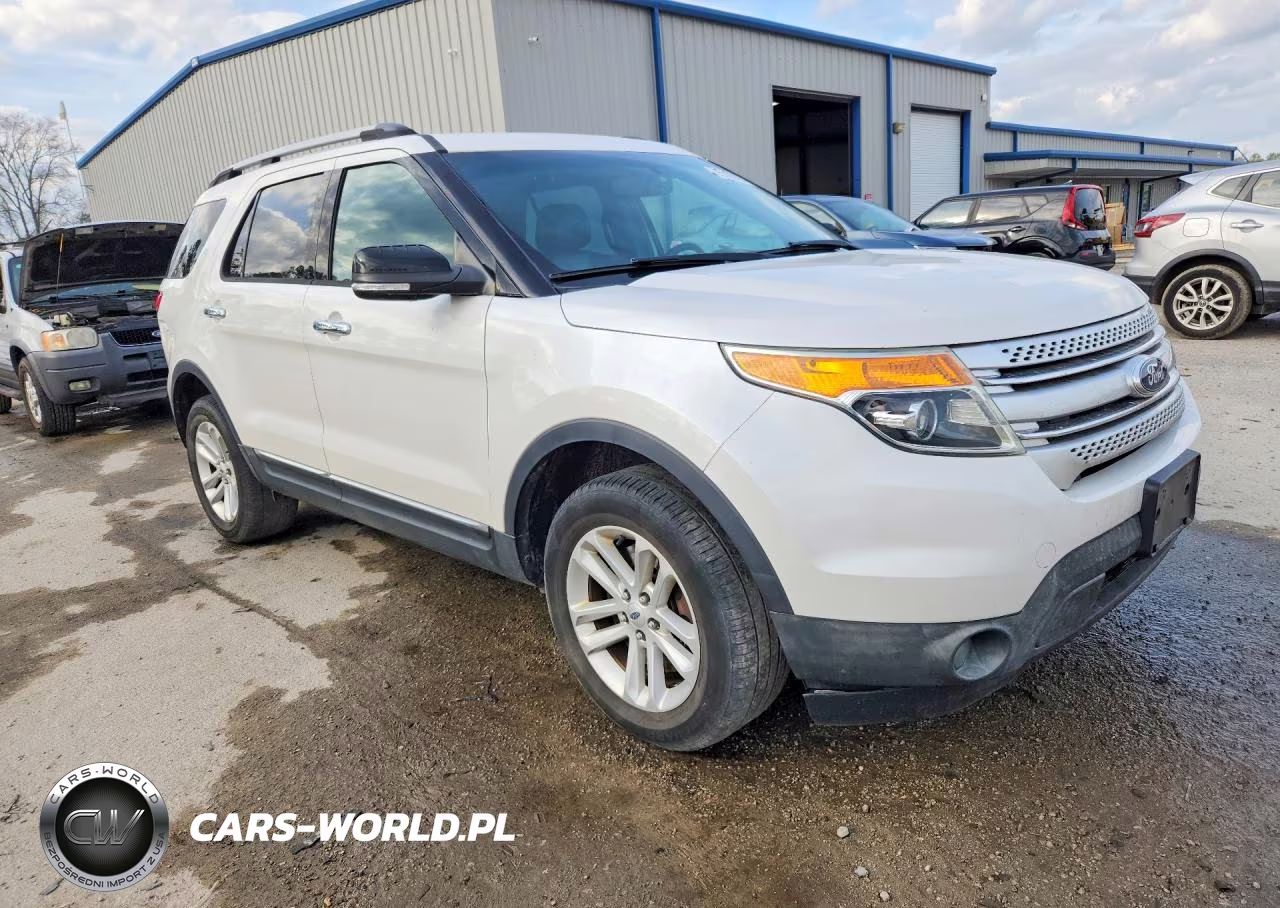 2015 Ford Explorer Xlt VIN:1FM5K8D84FGB93926 - 4