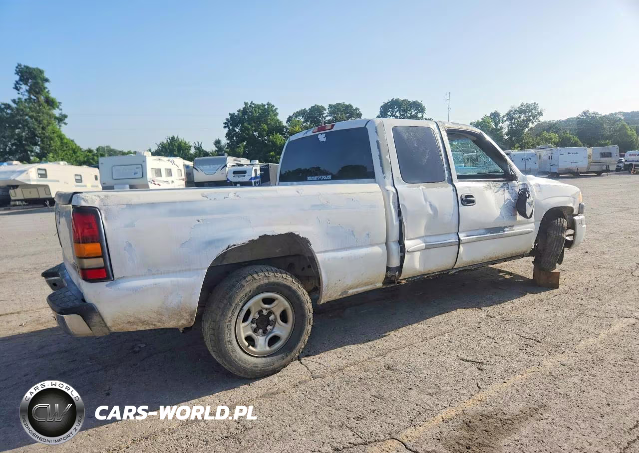 2004 GMC New Sierra C1500 VIN:2GTEC19V741109325 - 3