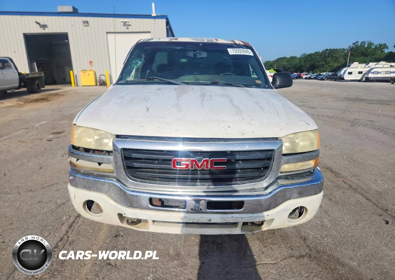 2004 GMC New Sierra C1500 VIN:2GTEC19V741109325 - 5