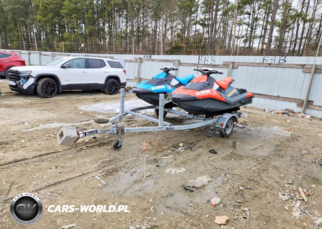 2017 Sea Doo Jet Ski VIN:YDV71868B717 - 2