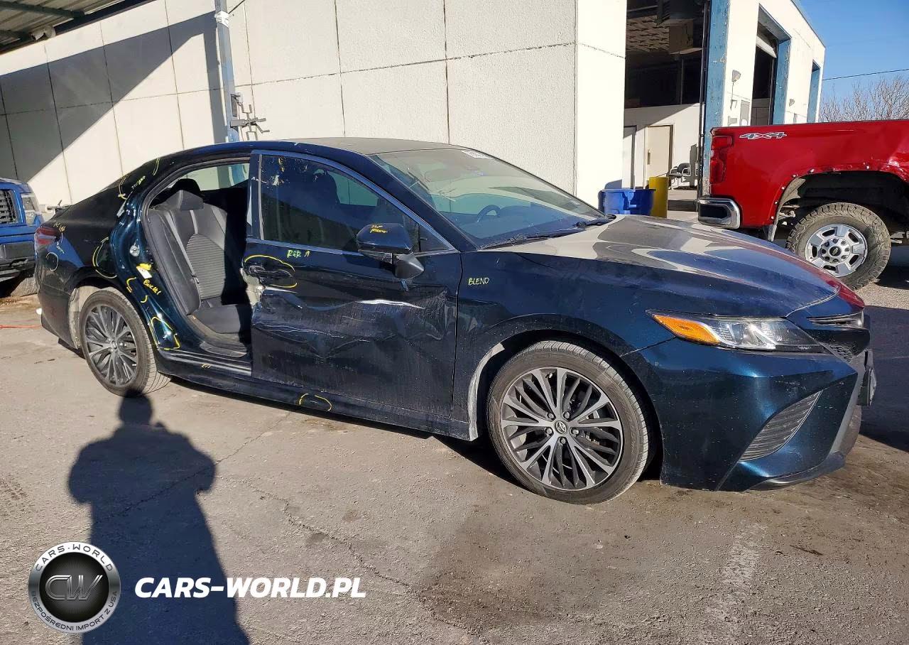 2019 Toyota Camry L VIN:4T1B11HK9KU708014 - 4