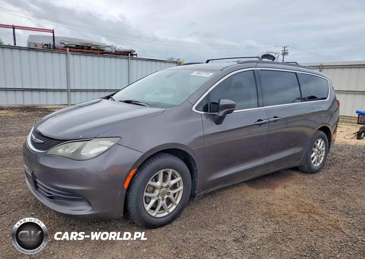 2017 Chrysler Pacifica Touring