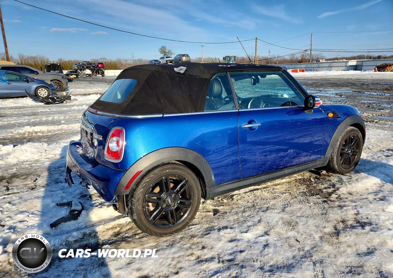 2015 Mini Cooper VIN:WMWZN3C54FT862594 - 3