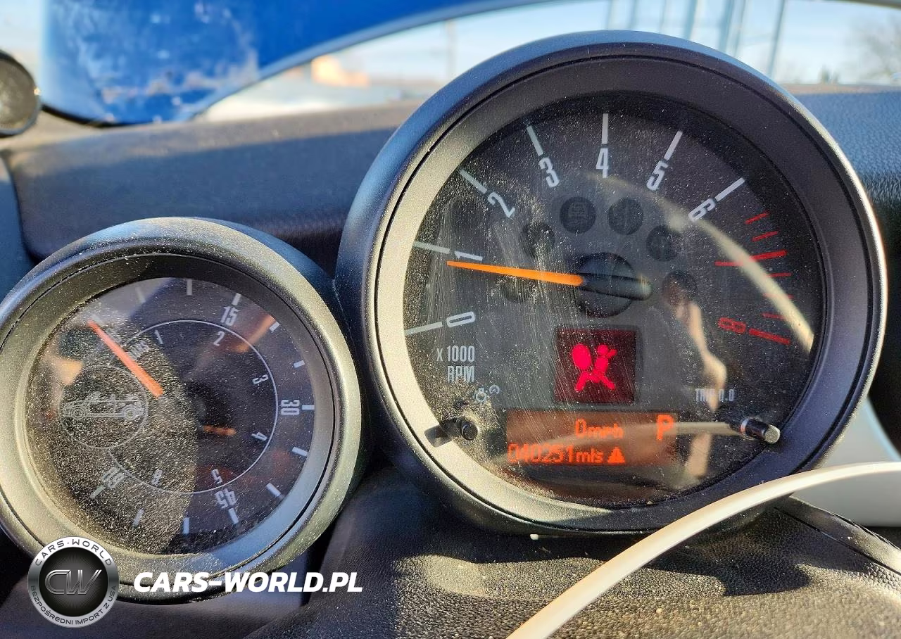 2015 Mini Cooper VIN:WMWZN3C54FT862594 - 9