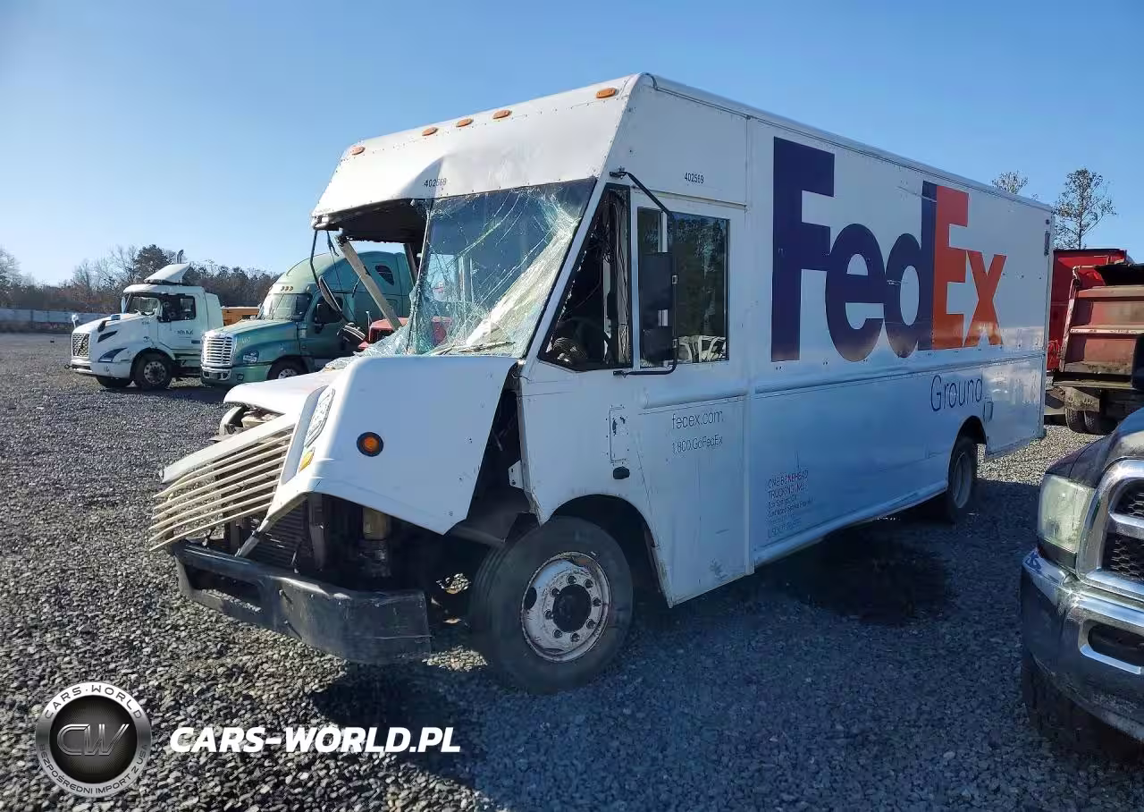 2010 Freightliner Mt45 Chassis Delivery Truck
