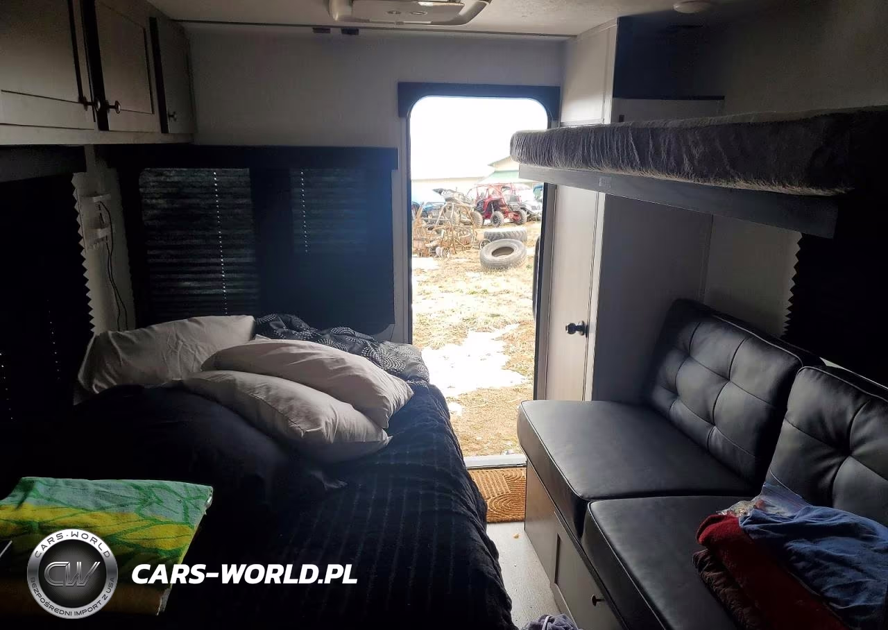 2025 Wayfinder Go Play Camper VIN:7J3U1ED14SL050234 - 6