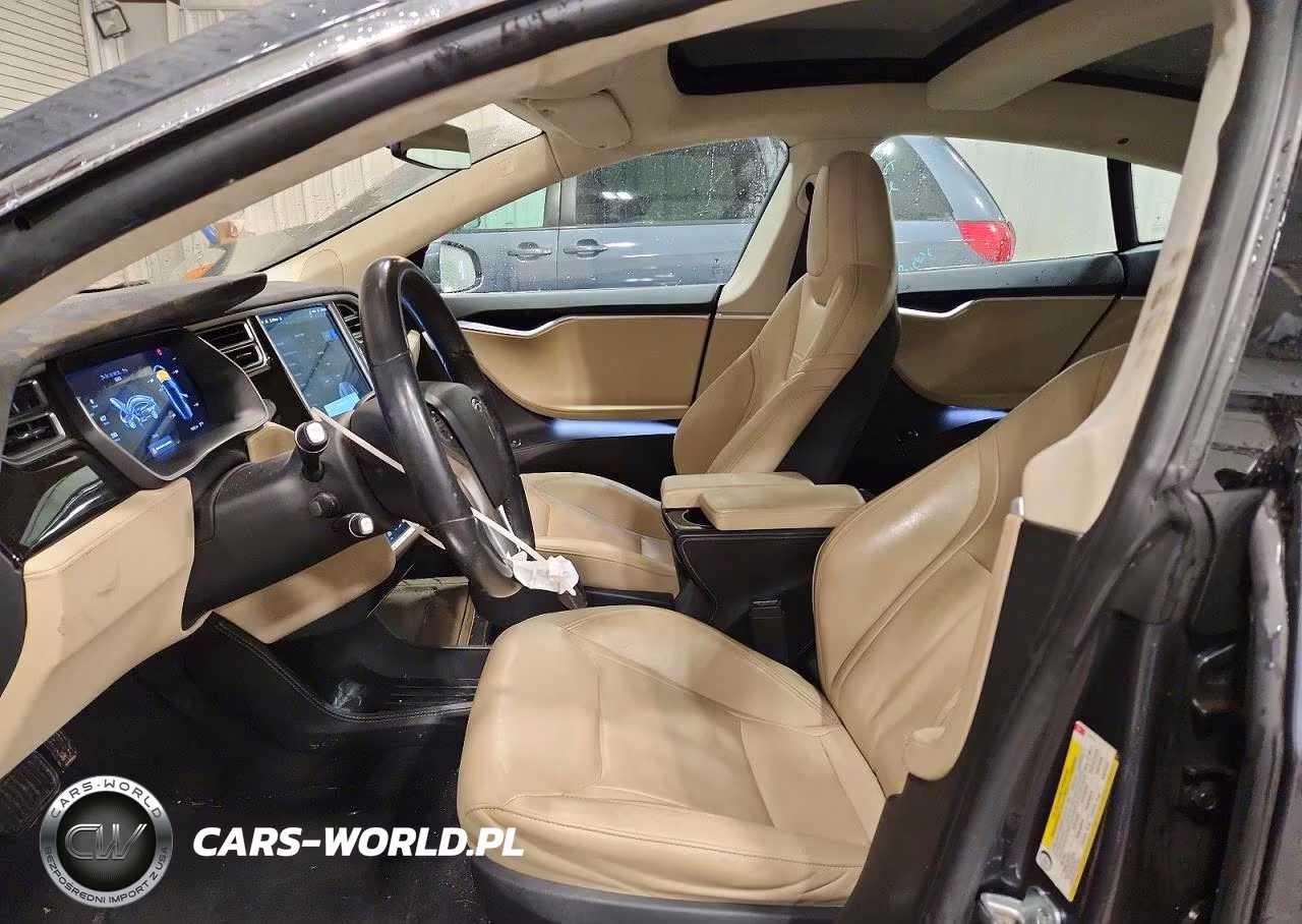 2015 Tesla Model S VIN:5YJSA1E15FF114115 - 7