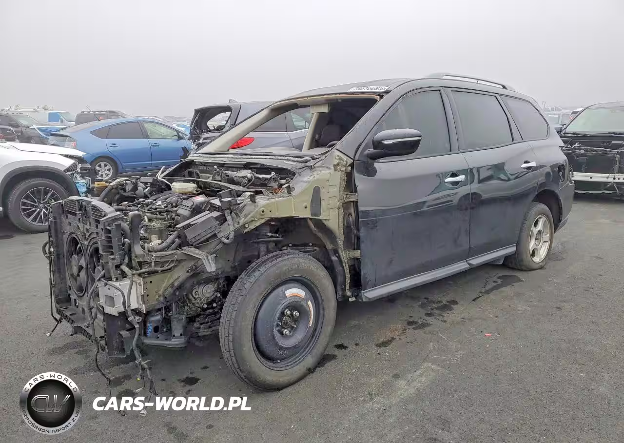 2018 Nissan Pathfinder S