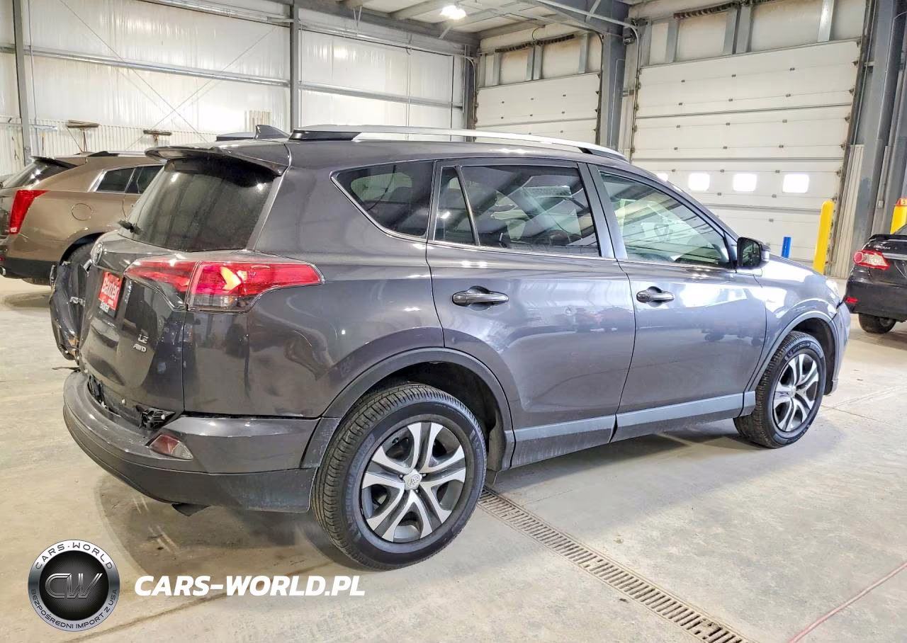 2017 Toyota Rav4 Le VIN:JTMBFREV2HJ121988 - 3