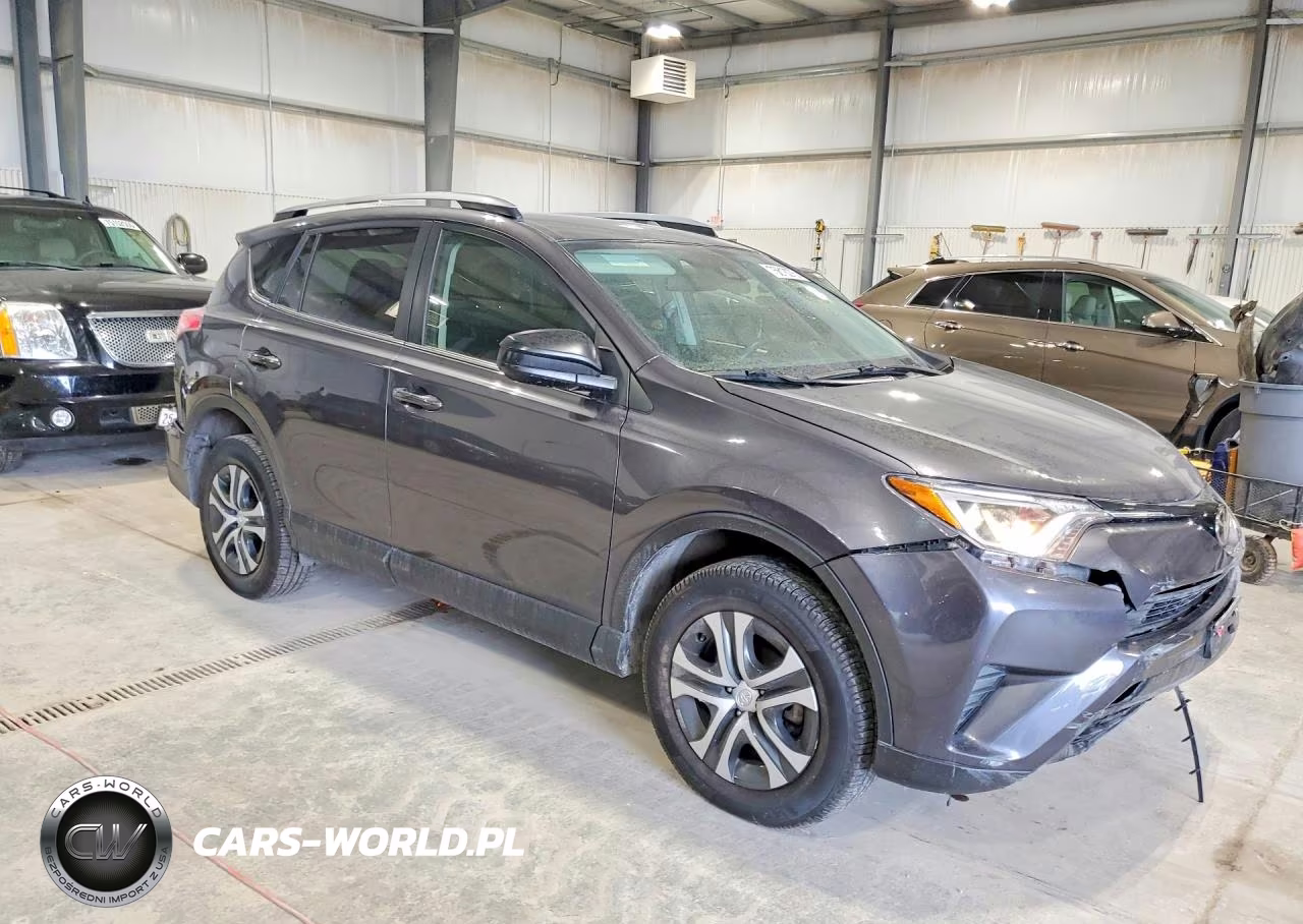 2017 Toyota Rav4 Le VIN:JTMBFREV2HJ121988 - 4