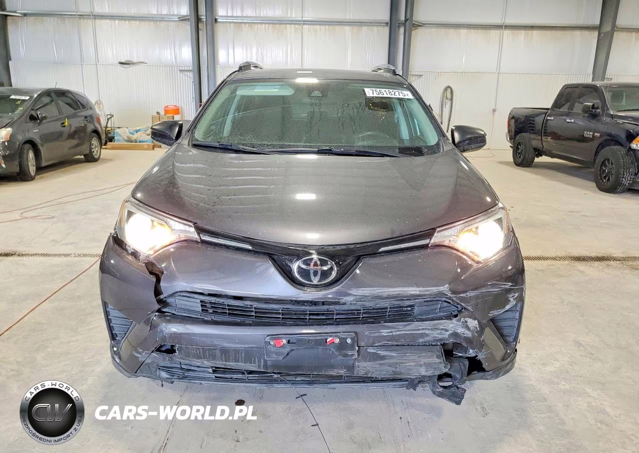 2017 Toyota Rav4 Le VIN:JTMBFREV2HJ121988 - 5