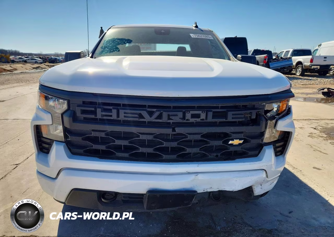 2025 Chevrolet Silverado C1500 Custom VIN:1GCRABEK9SZ253813 - 5