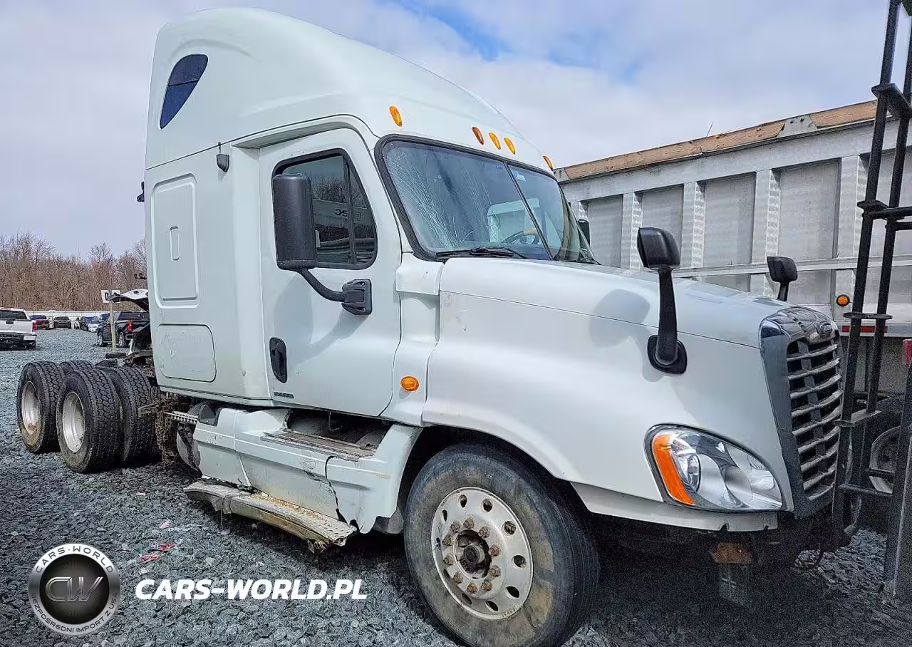 2009 Freightliner Cascadia 125