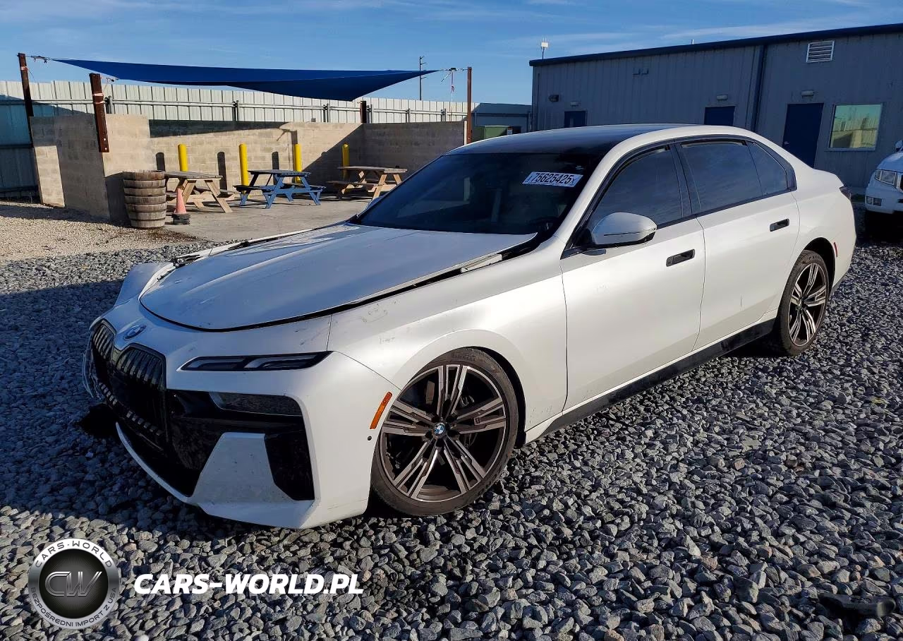 2023 BMW 740 I