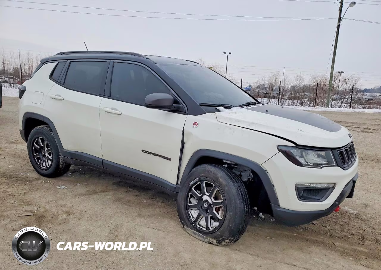 2018 Jeep Compass Trailhawk VIN:3C4NJDDB0JT451214 - 4