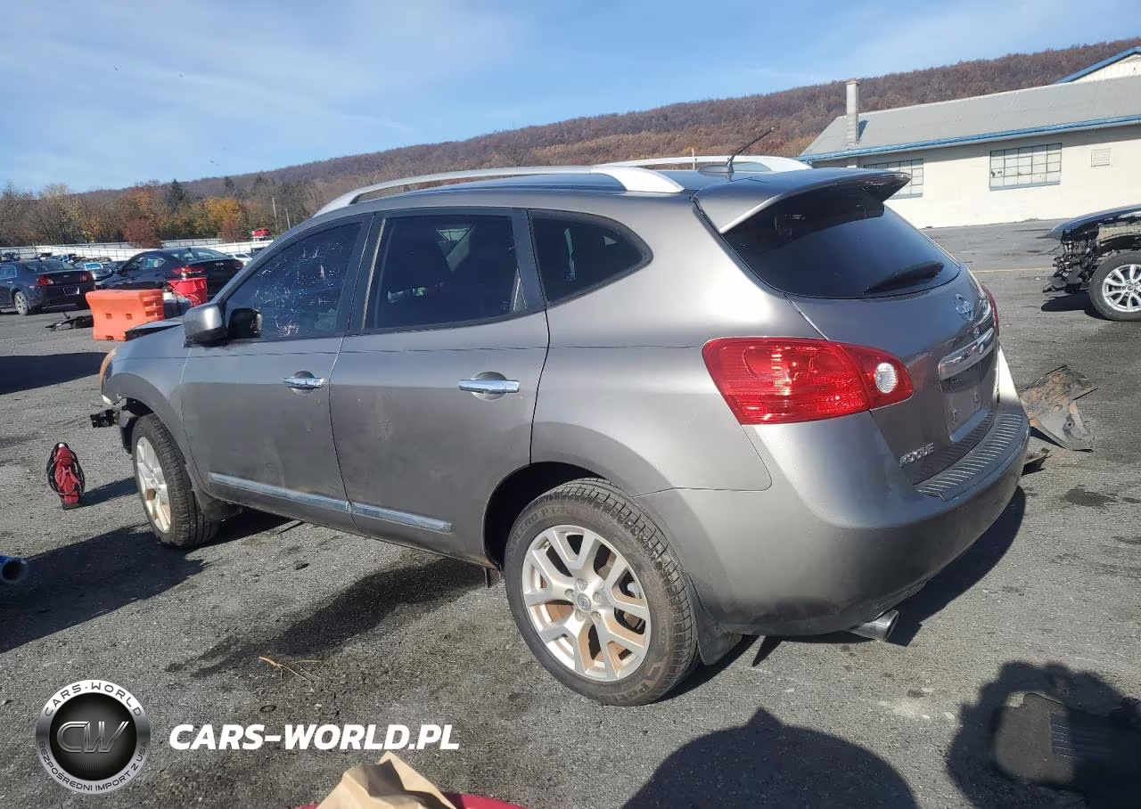 2013 Nissan Rogue S VIN:JN8AS5MT4DW001174 - 2