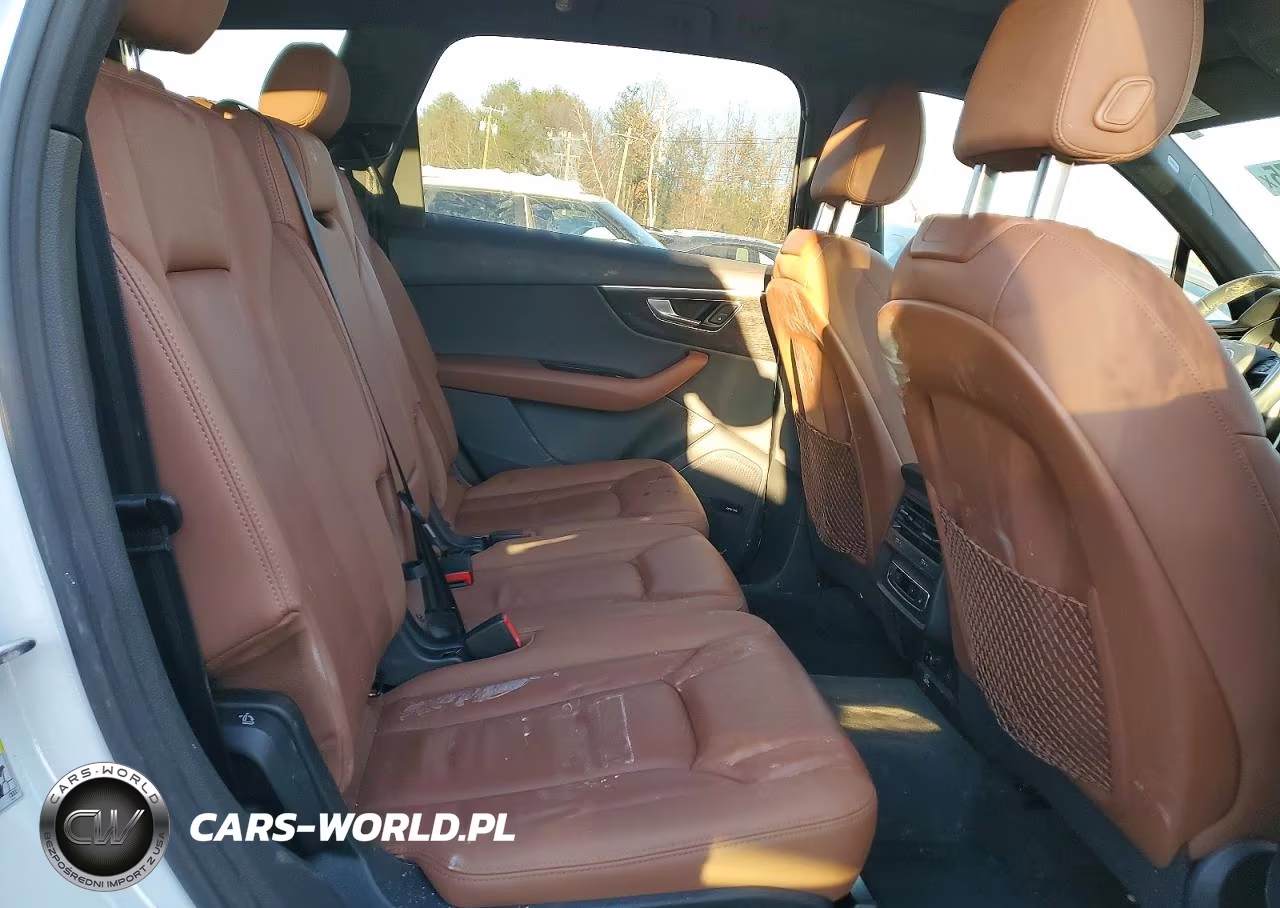 2020 Audi Q7 Premium Plus VIN:WA1LXAF74LD006488 - 11